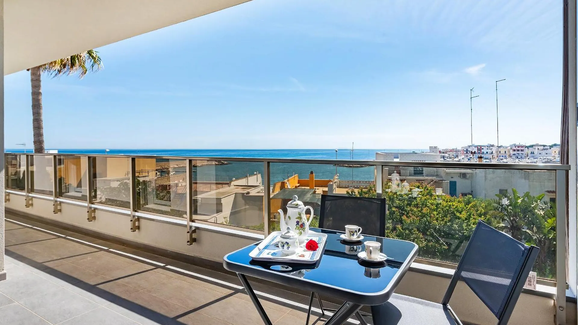 בארי Blue Sea Luxury Lodge 0*,